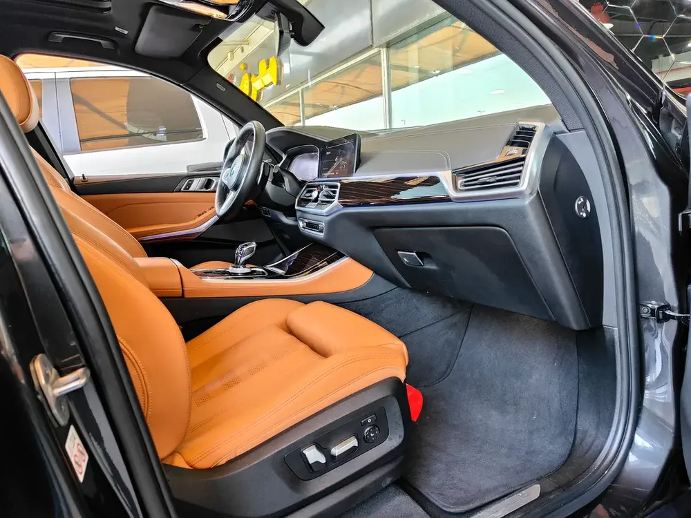 AED 1,990 P.M | 2021 BMW X5 xDrive40i XLine | Under Warranty | GCC | - Image 14