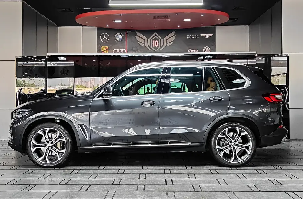 AED 1,990 P.M | 2021 BMW X5 xDrive40i XLine | Under Warranty | GCC | - Image 7
