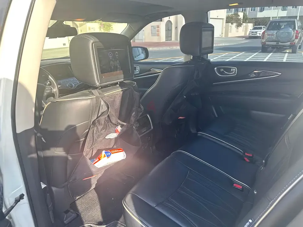 2018 Infiniti QX60, GCC, 43,500 km - Image 11