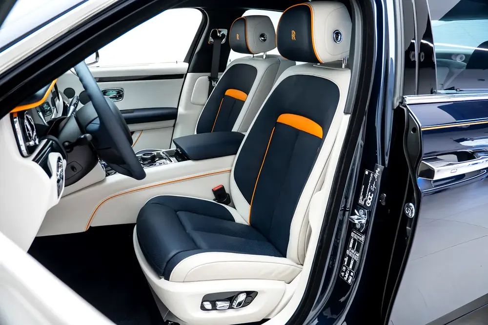 GCC SPECS WARRANTY + SERVICE CONTRACT - NEW SHAPE 2025 ROLLS ROYCE GHOST + STARLIGHT + REAR SCREENS - Image 14