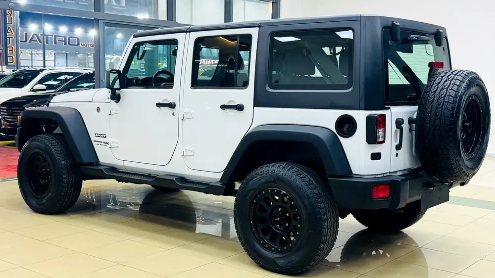2018 Jeep Wrangler Unlimited GCC 1st Owner Orignal Paint - Image 7