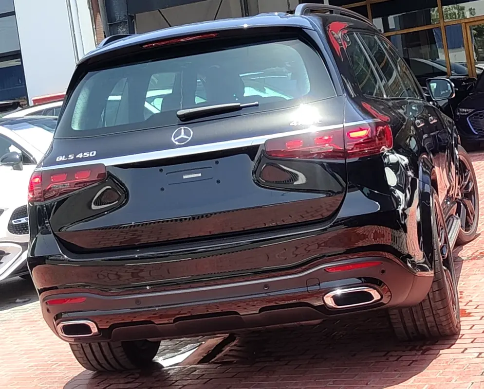 2026 Mercedes-Benz GLS 450 4MATIC | GCC Specs | Brand New - Image 7