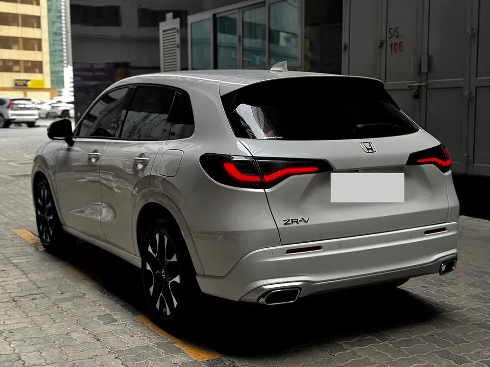 2024 Honda ZR-V EX - GCC Specs - Brand New - Image 4