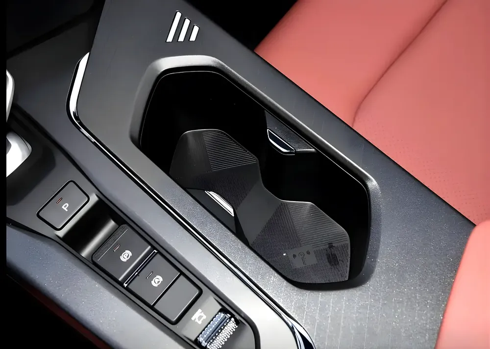 Brand New Changan X5 Pioneer 2025 1.5L Turbo FWD Petrol | White/Red&Black | N-X5-PION-25-1.5 | L - Image 10