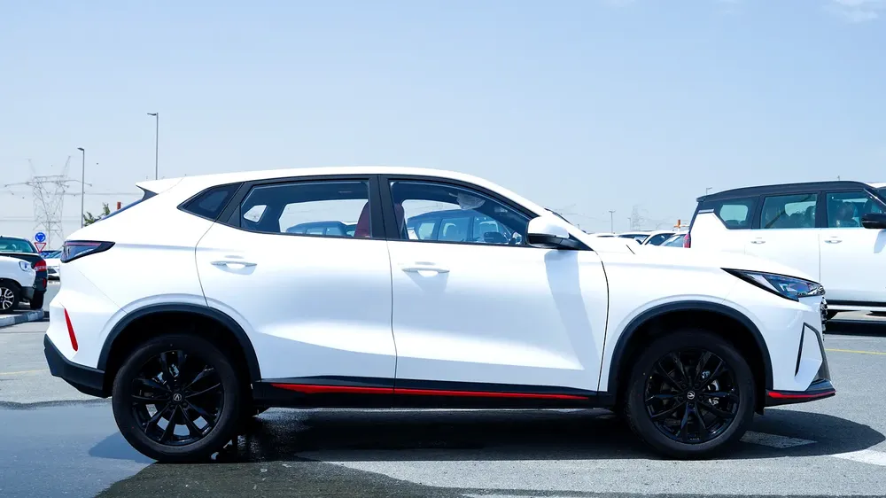 Brand New Changan X5 Pioneer 2025 1.5L Turbo FWD Petrol | White/Red&Black | N-X5-PION-25-1.5 | L - Image 4