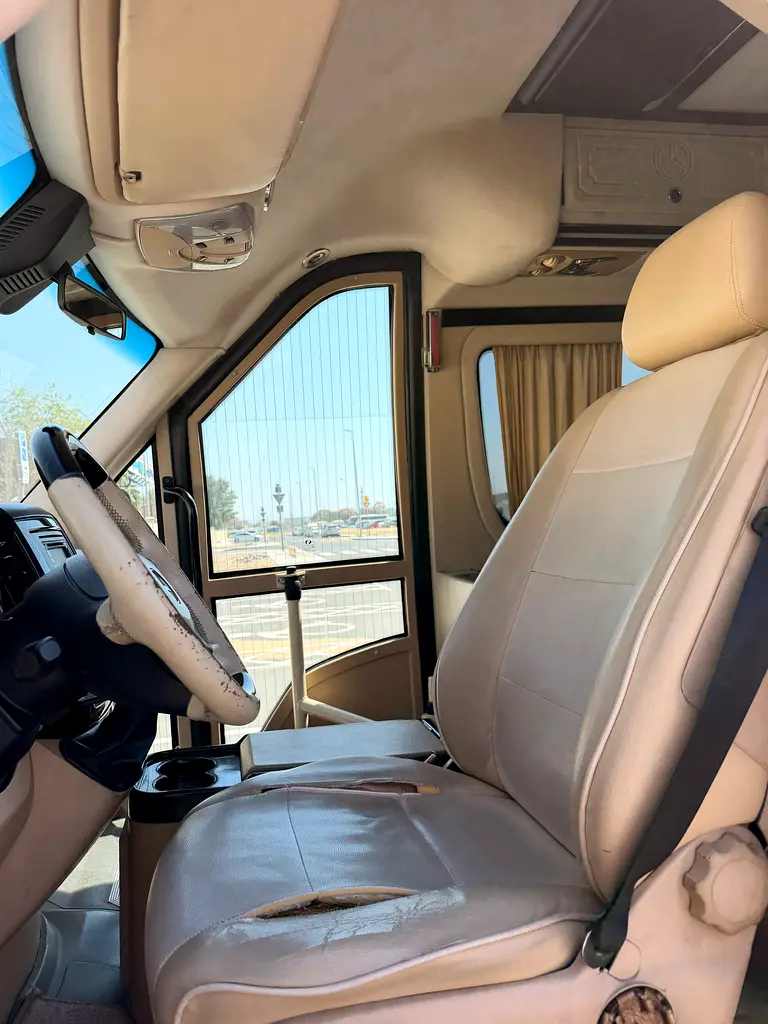 Mercedes-Benz Sprinter 519 CDI 2018 GCC Specs - Image 12