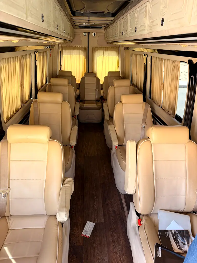 Mercedes-Benz Sprinter 519 CDI 2018 GCC Specs - Image 16