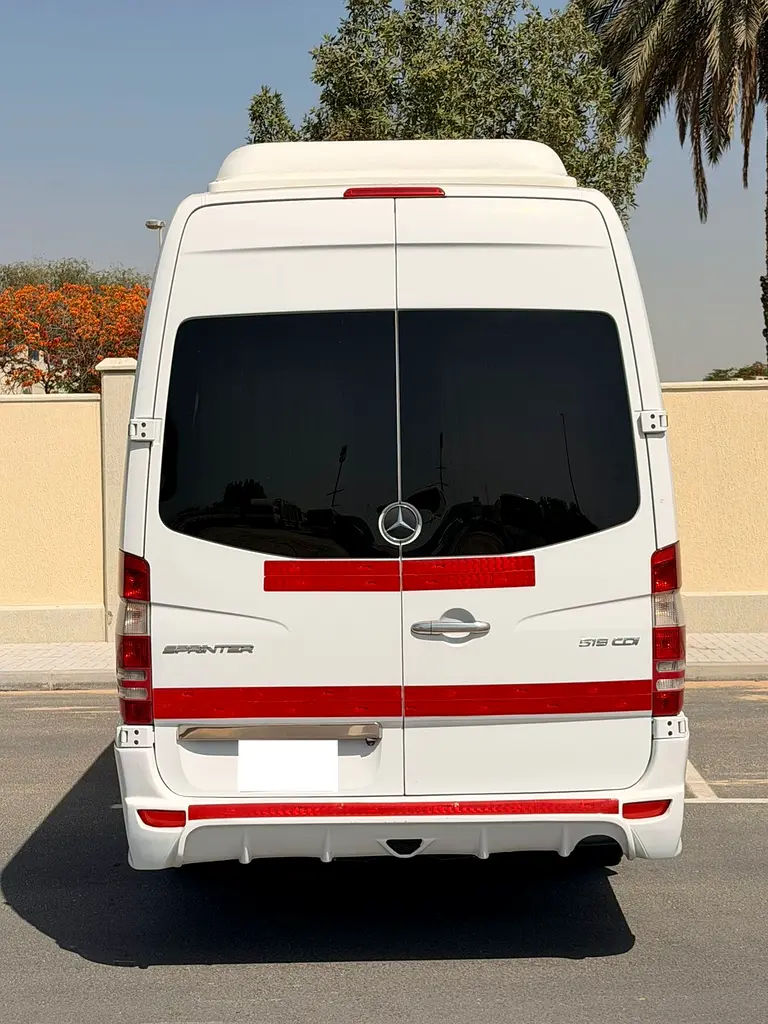 Mercedes-Benz Sprinter 519 CDI 2018 GCC Specs - Image 9