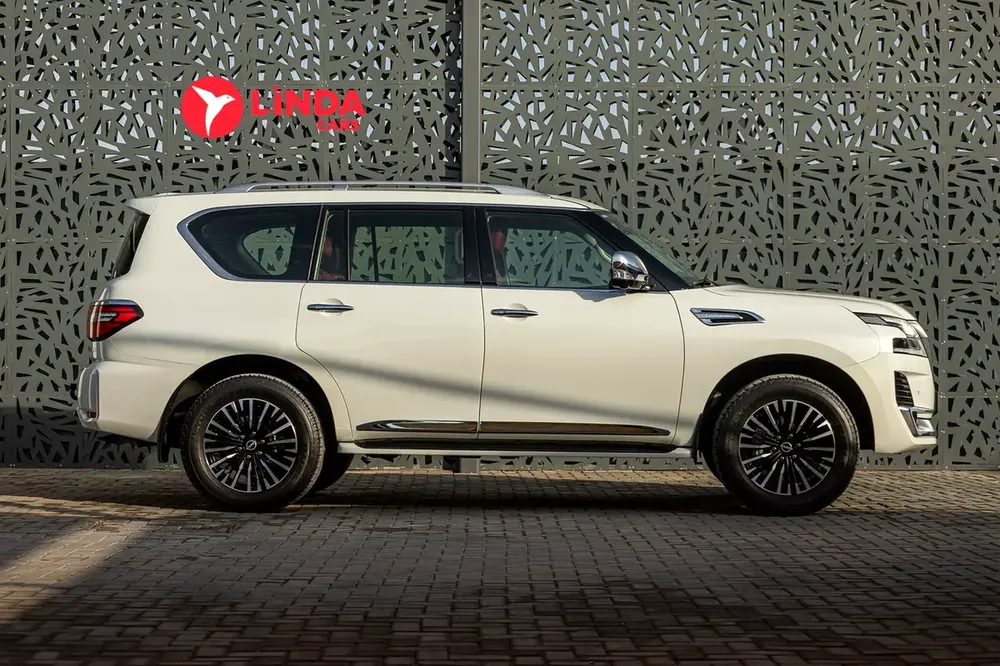 Nissan Patrol 2024 GCC specs - Image 8