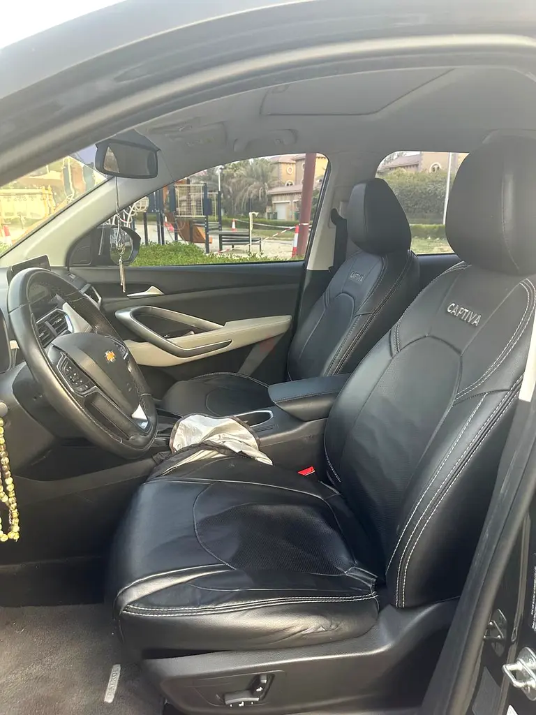 Chevrolet Captiva LT 2021 | GCC Specs | Low Mileage | Excellent Condition - Image 7