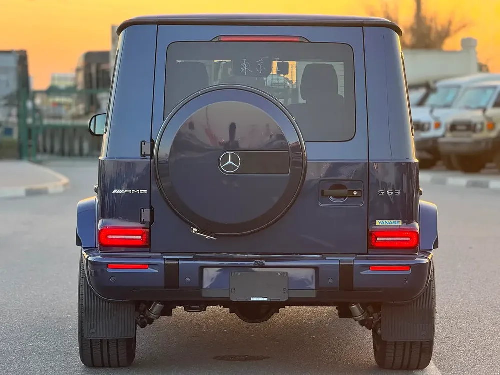 2025 - MERCEDES BENZ G63 - SUPER CLEAN - LIKE NEW - ONLY 6,000 KM - Image 8