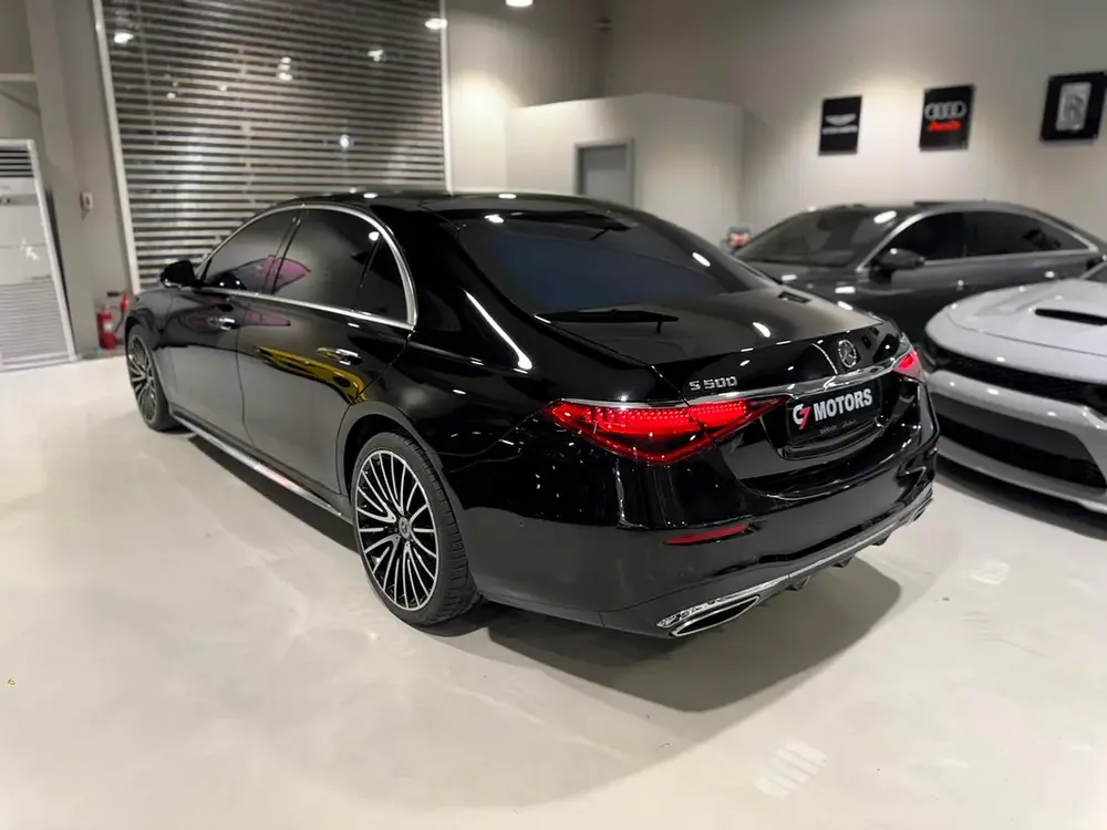 Mercedes-Benz S 500 4MATIC | 2022 | GCC | Premium Luxury Sedan - Image 6