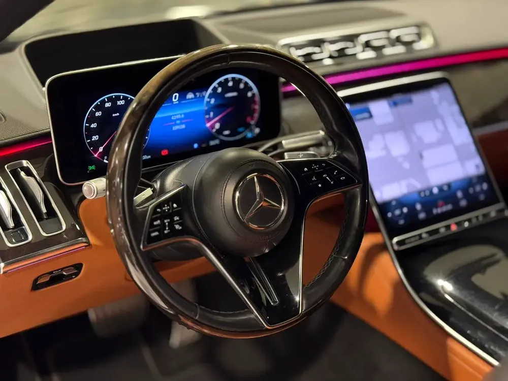 Mercedes-Benz S 500 4MATIC | 2022 | GCC | Premium Luxury Sedan - Image 8