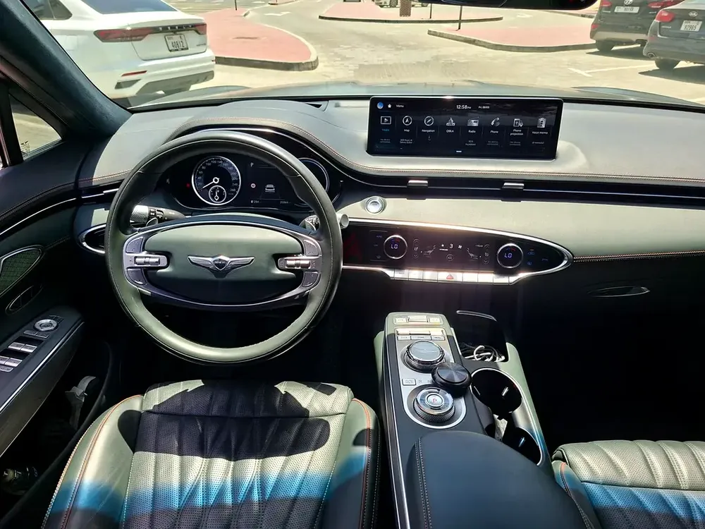 AED 2963/month | 2024 Genesis GV70  | GCC Specs | Ref#461490 - Image 10