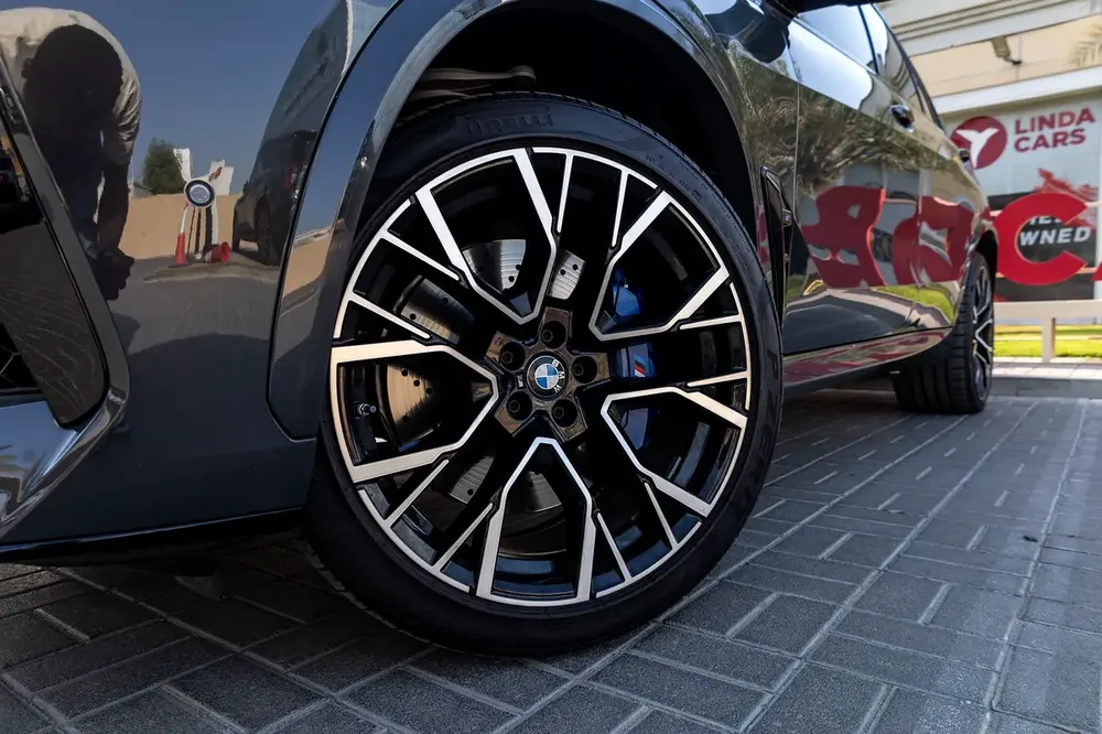 BMW X5M Competition 2022 GCC | Agency Warranty | Service Contract | Flexible D.P. - Image 10