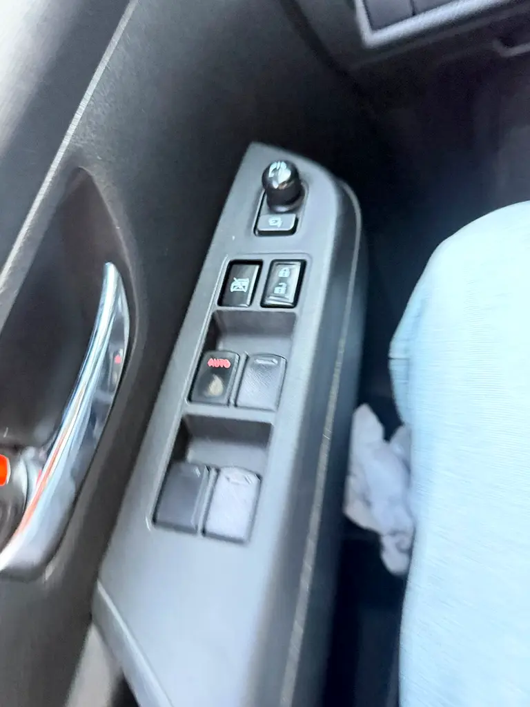 2024 Suzuki Ertiga GL - GCC Specs - Brand New! - Image 15
