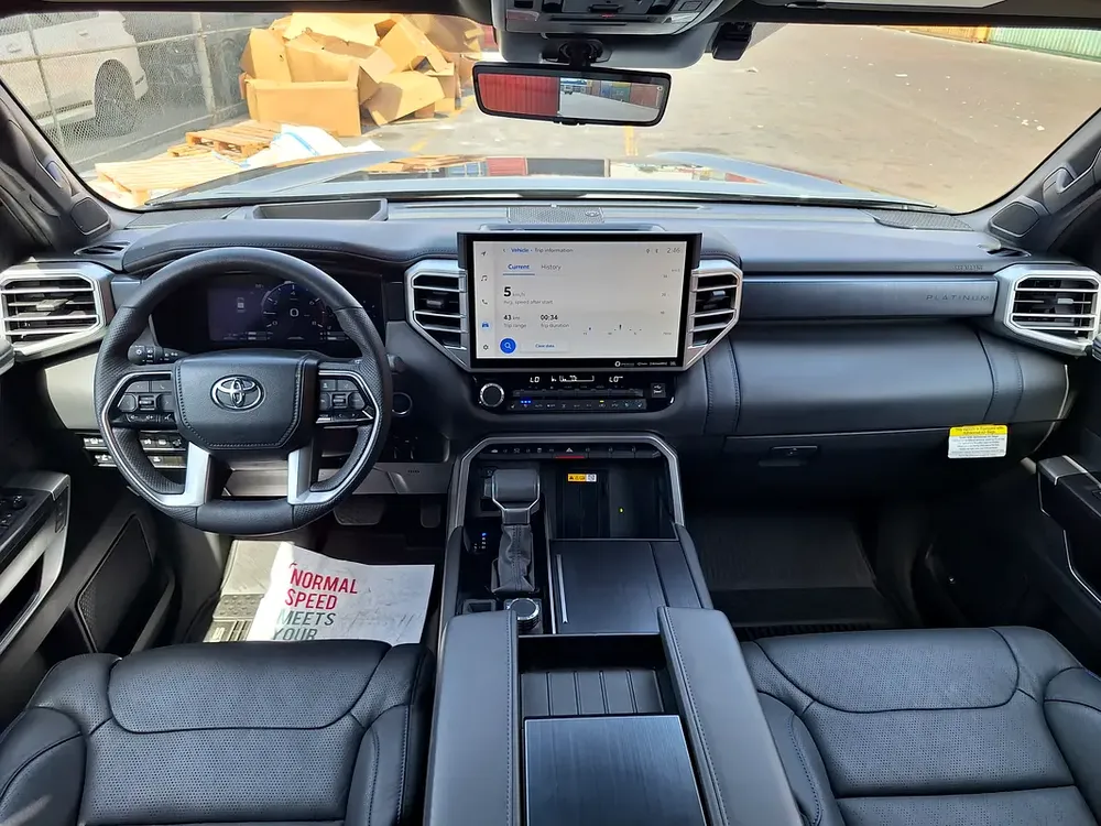 2024 TOYOTA SEQUOIA PLATINIUM 3.5L V6 - Image 16
