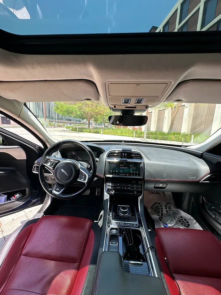 Jaguar XE R-Sport 2019 GCC Specs - Image 10