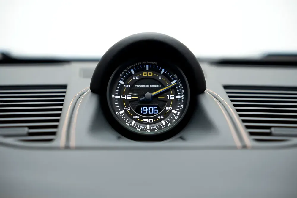 GCC SPECS AL NABOODAH WARRANTY 2026 PORSCHE 911 GT3 TOURING - EXCLUSIVE MANUFAKTUR- FRONT AXLE LIFT - Image 10