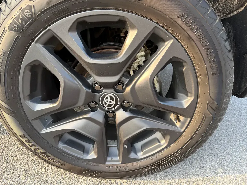 2023 Toyota RAV4 Adventure - Image 16