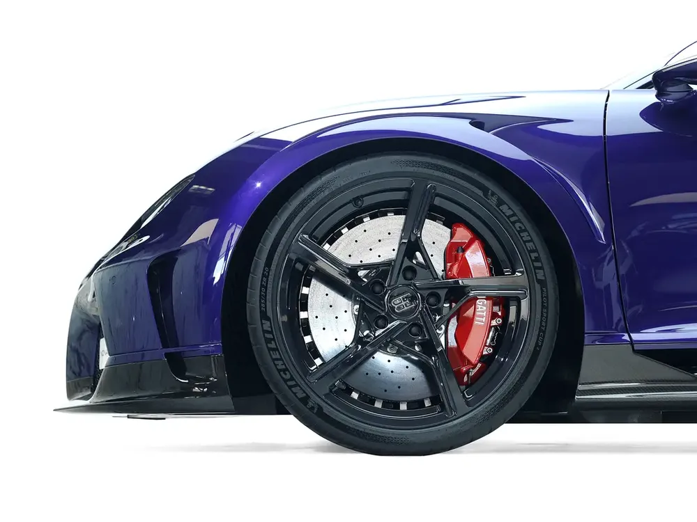 2023 BUGATTI CHIRON SUPER SPORT / 1 OF 1 / GCC / WARRANTY AND SERVICE - Image 7
