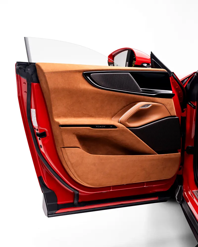 2025 Ferrari Purosangue - Image 18