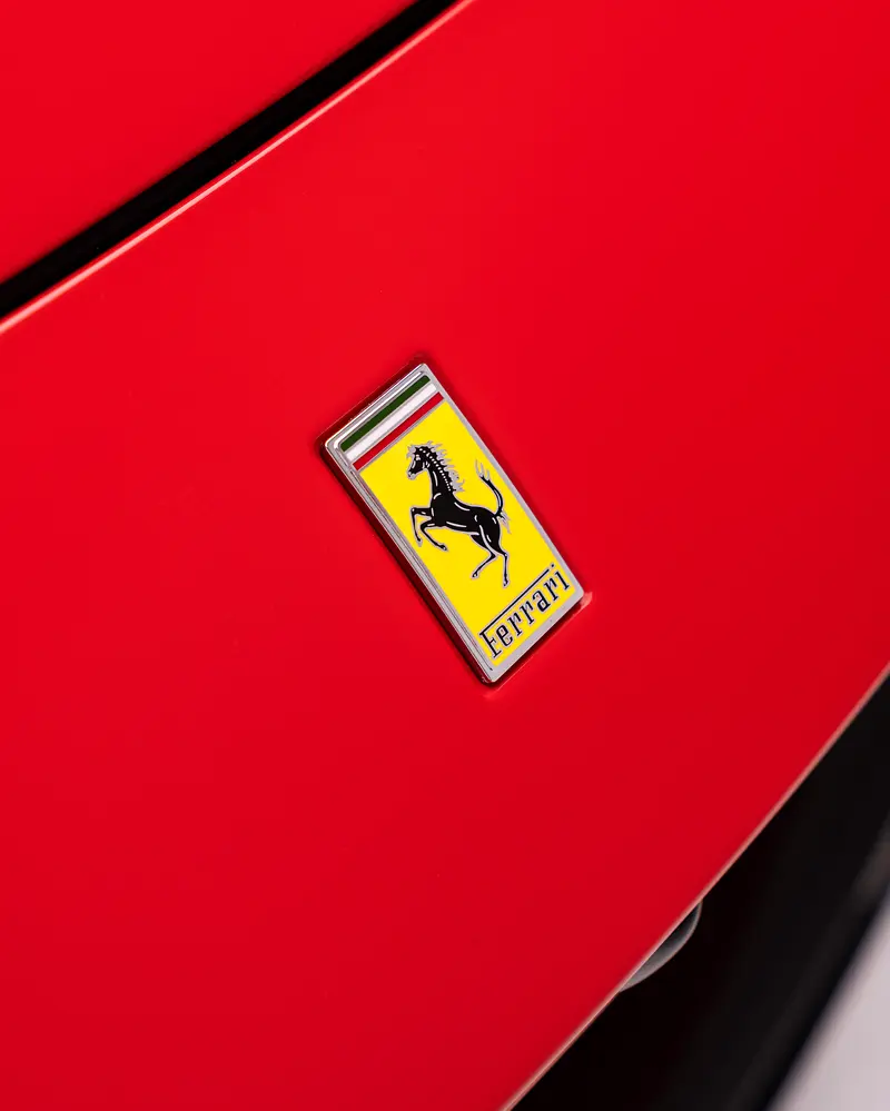 2025 Ferrari Purosangue - Image 9