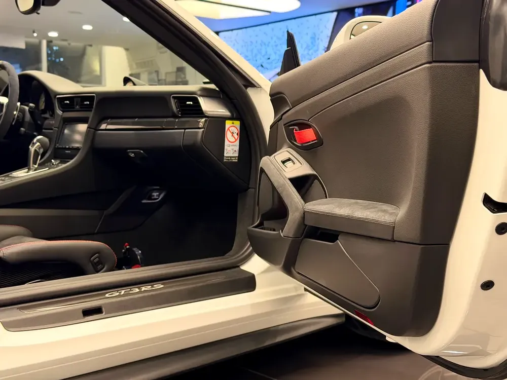 2016 Porsche 911 GT3 RS (Carrera) - 5700 KM ONLY - Image 11