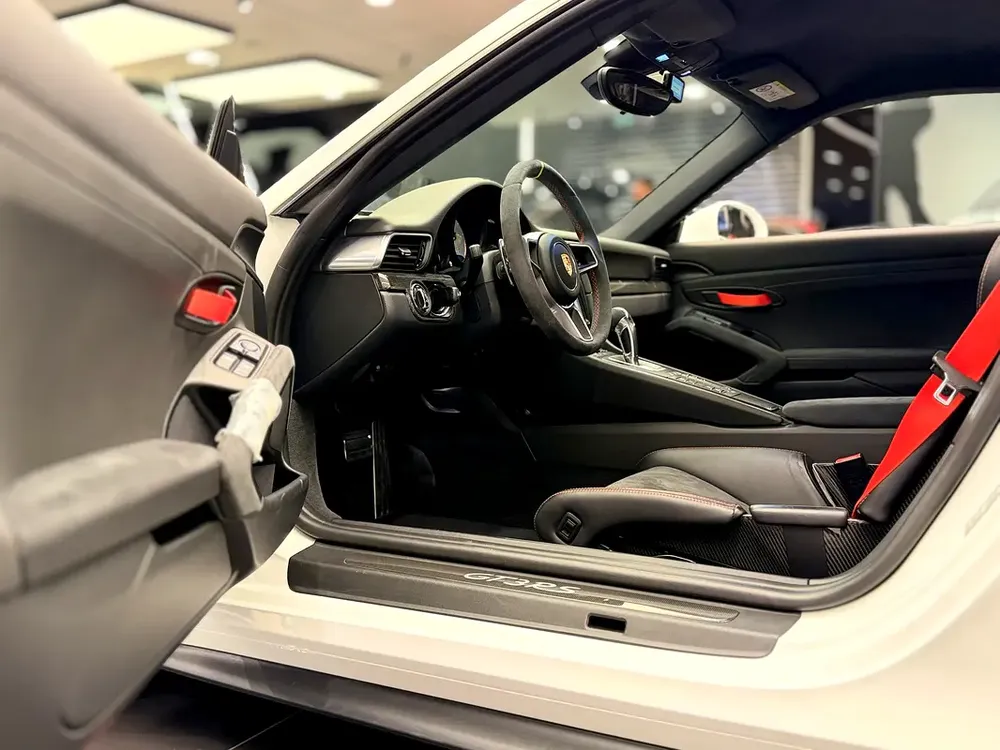 2016 Porsche 911 GT3 RS (Carrera) - 5700 KM ONLY - Image 18