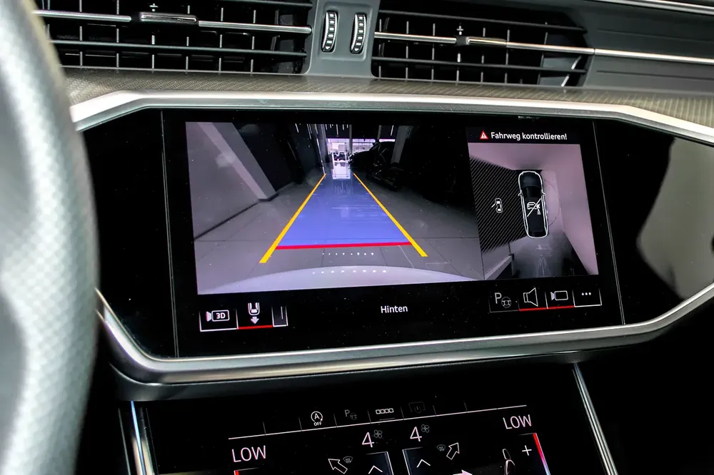 RS6 Performance - European Specs - Agency Warranty - Image 13