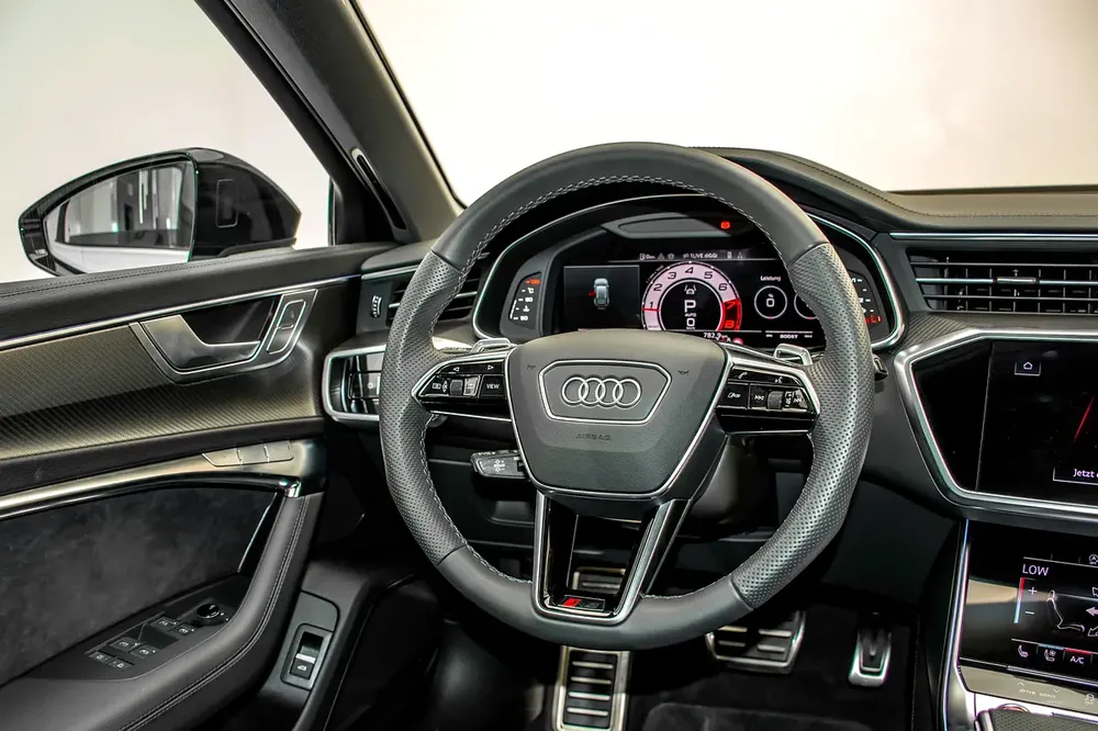 RS6 Performance - European Specs - Agency Warranty - Image 9