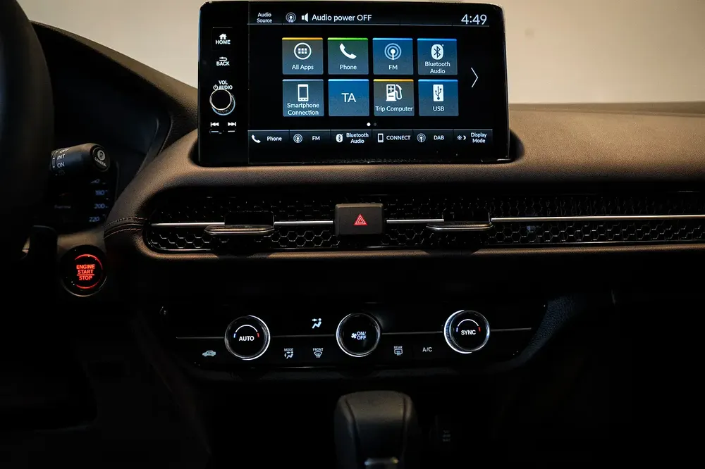 Honda ZR-V EX 2025 GCC Specs - Image 14