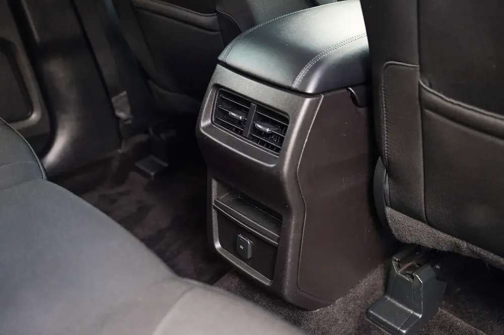Ford Edge SE 2016 GCC | Full Al Tayer History | 128K km - Image 7