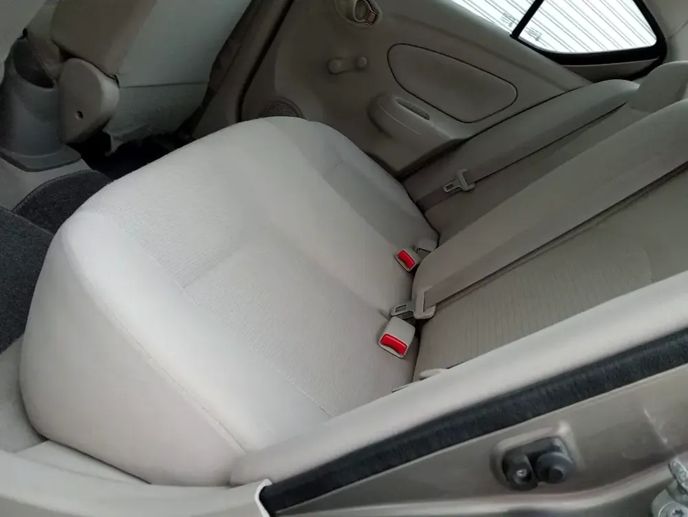 Nissan sunny - Image 15