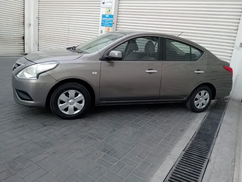 Nissan sunny - Image 7