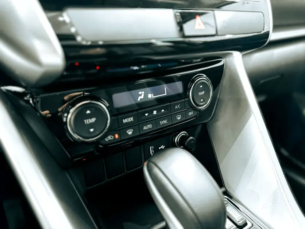 2019 Mitsubishi Eclipse Cross GT Premium | GCC Specs | Only 39,000 KM | Under Warranty | PM 900 Aed - Image 15