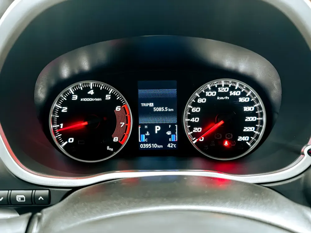 2019 Mitsubishi Eclipse Cross GT Premium | GCC Specs | Only 39,000 KM | Under Warranty | PM 900 Aed - Image 9