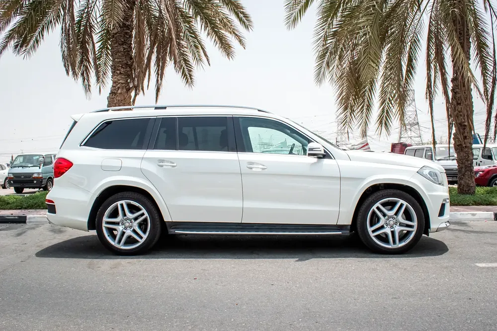 Mercedes Benz GL550 (2014) Fresh Japan Import - Image 8