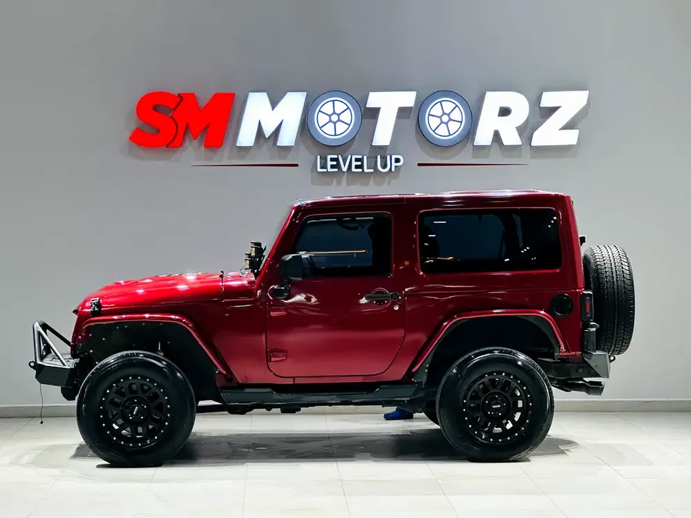 JEEP WRANGLER SAHARA 2014 GCC SPECS SHOWROOM CONDITION - Image 4