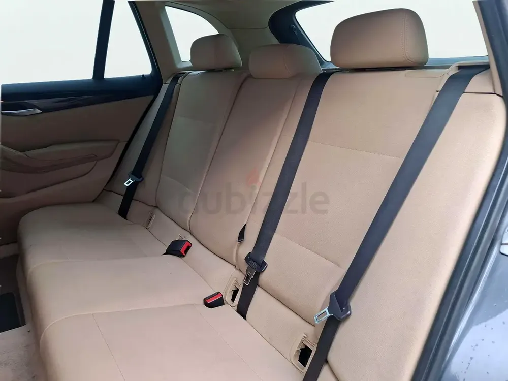 2014 BMW X1 Sdrive18i 2.0L | GCC Specifications - Image 13