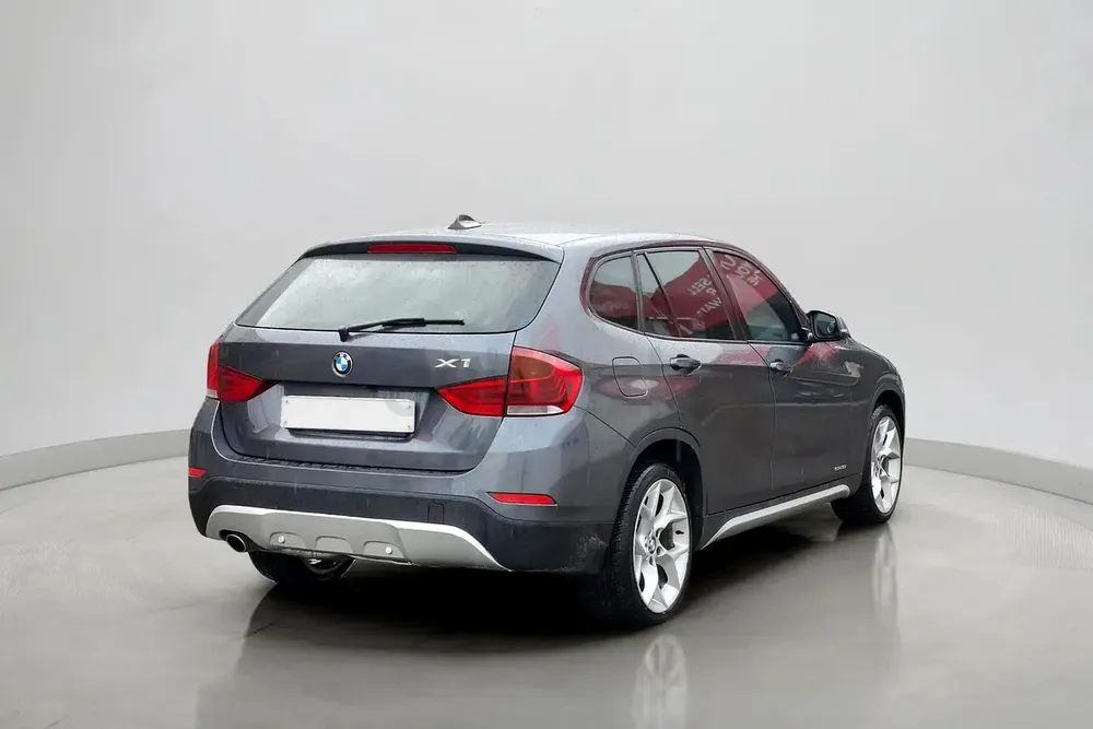 2014 BMW X1 Sdrive18i 2.0L | GCC Specifications - Image 6