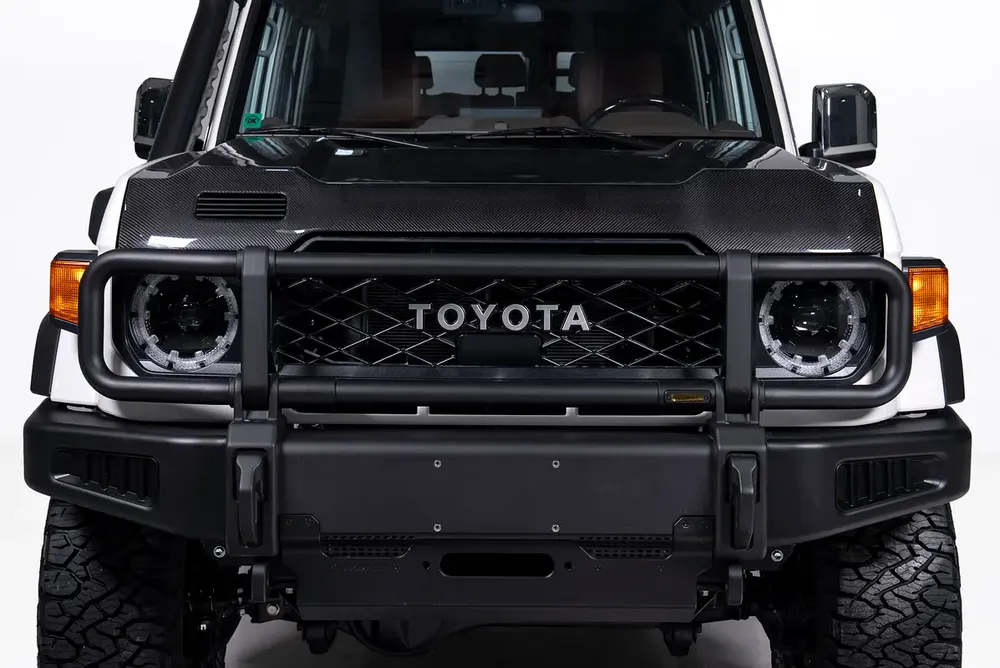 5925 AED/MONTH TOYOTA LAN CRUISER 76 - Image 4