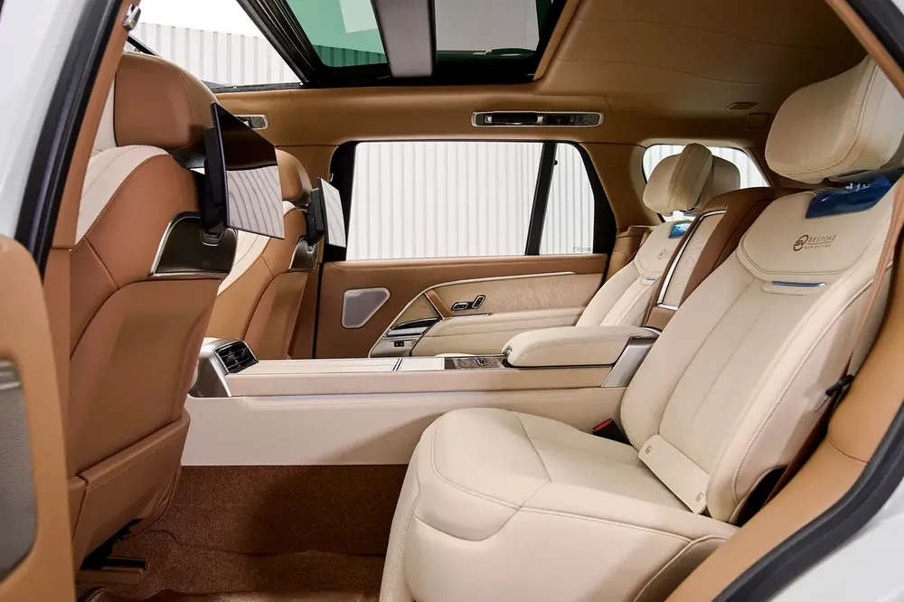2024 Land Rover Range Rover SV Autobiography - European Specs - Brand New - Image 10