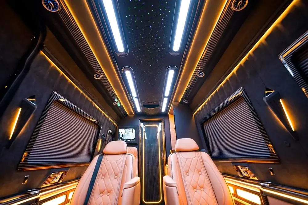 Mercedes Benz Sprinter D516 GCC zero km - Image 12