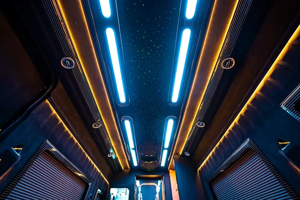 Mercedes Benz Sprinter D516 GCC zero km - Image 14