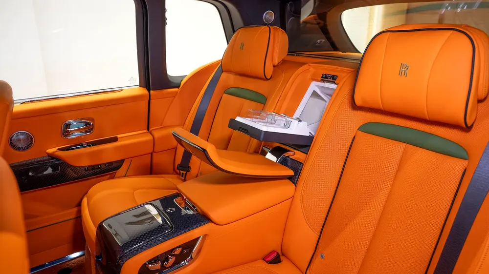 2026 | BRAND NEW | 0 KM MILEAGE | ROLLS-ROYCE CULLINAN - BLACK BADGE | EUROPEAN SPECS - Image 9