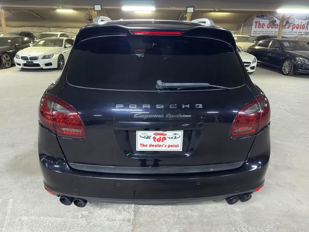 PORSCHE CAYENNE TURBO 4.8L 2011 | 18-WAY ADJUSTABLE SEATS | SPORTS EXHAUST | SUNROOF - Image 5