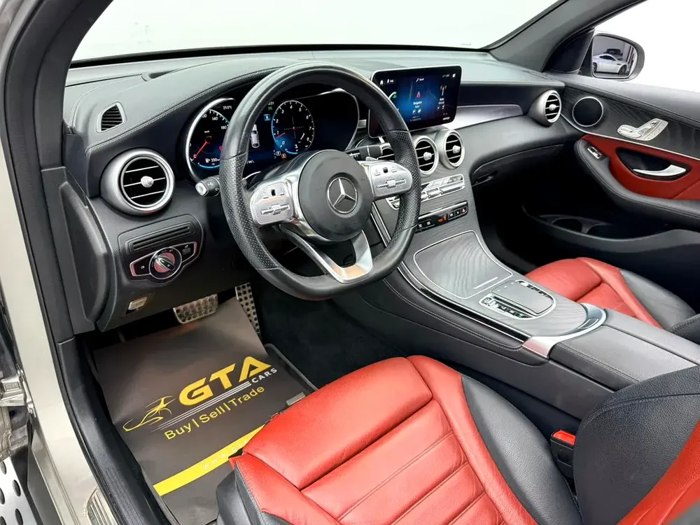 2020 Mercedes Benz GLC300 AMG 4MATIC Coupe, 2027 MB Warranty, Full MB Service History, GCC - Image 10