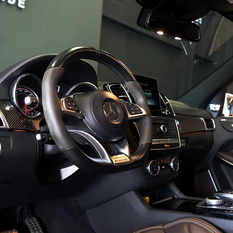 AED 3,732 pm • 0% Downpayment • Mercedes-Benz GLS 63 AMG • 1 Year  Warranty - Image 10