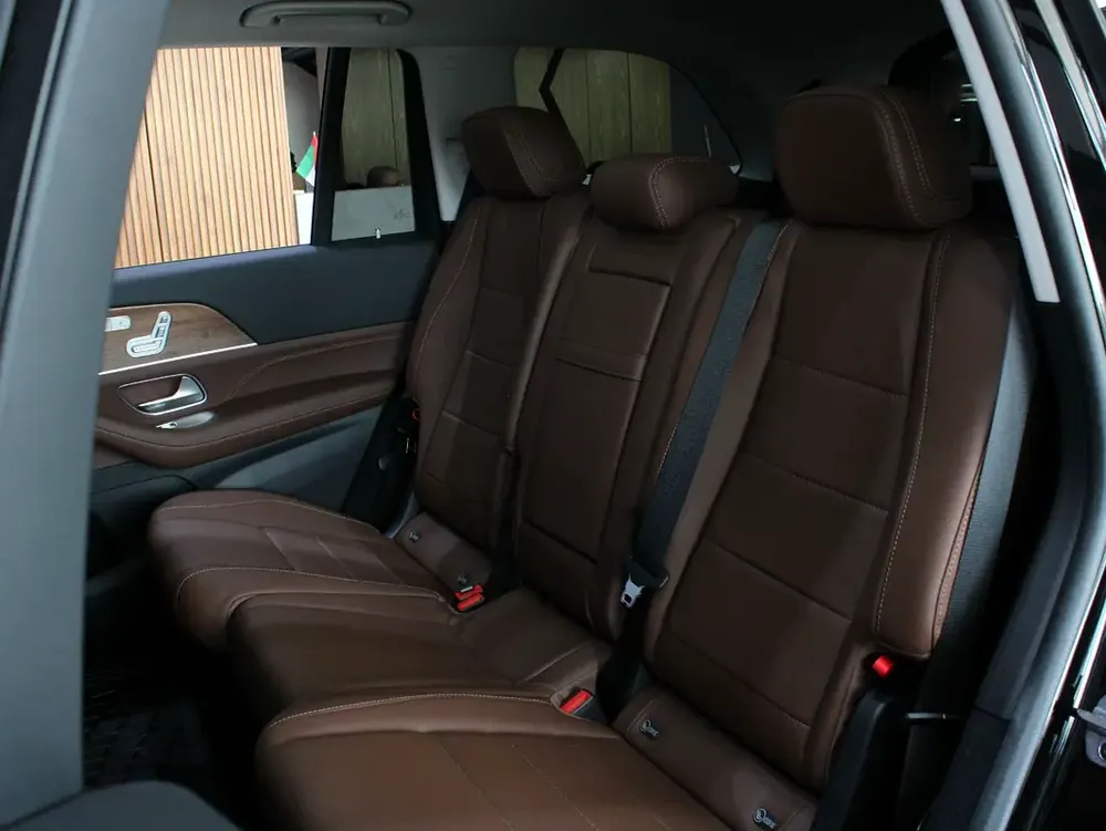 2026 - Mercedes-Benz GLS 450 4MATIC  Brand New! - Image 12